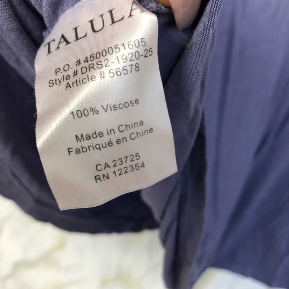 Aritzia Talula blue/purple tee shirt - large - Picture 4 of 5